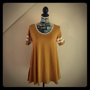 LuLaRoe Perfect Tee size XXS